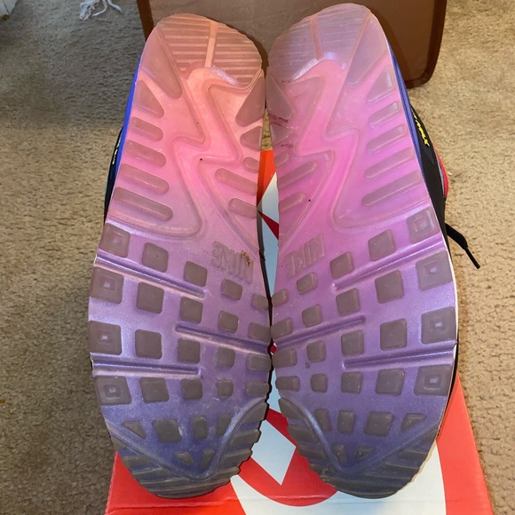 Nike Air Max 90 - Picture 4 of 5